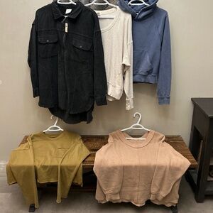 Lot of (5) Aerie Size Medium Tops